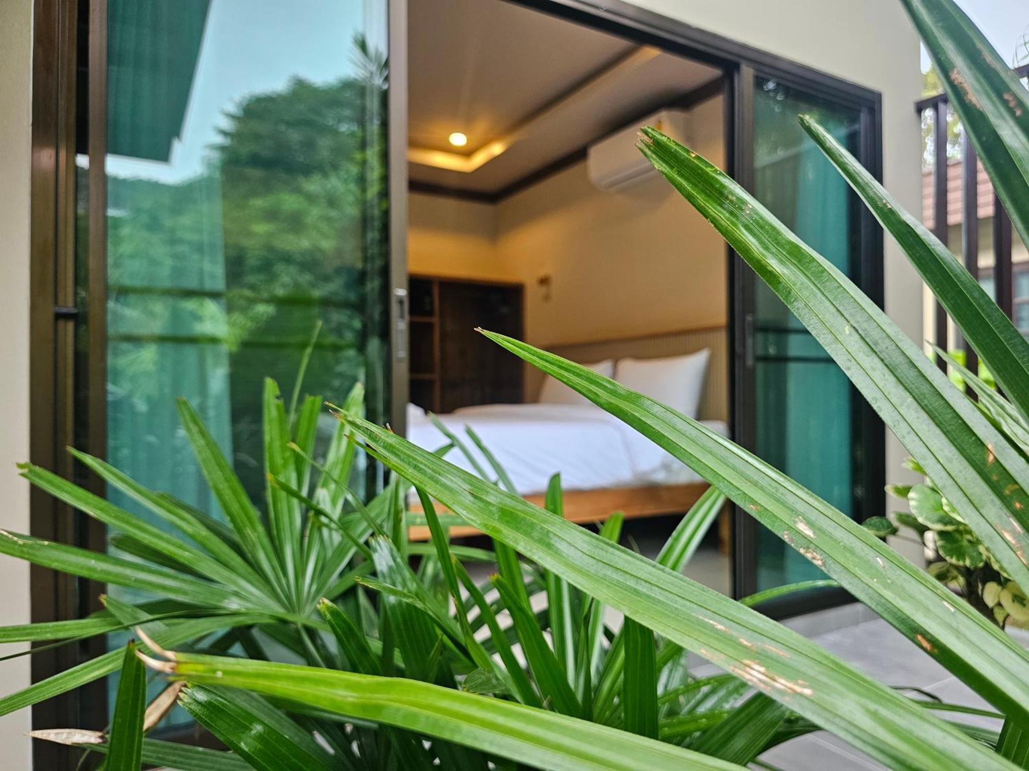 Hotel Bang Po Hut Ban Bang Po Zewnętrze zdjęcie