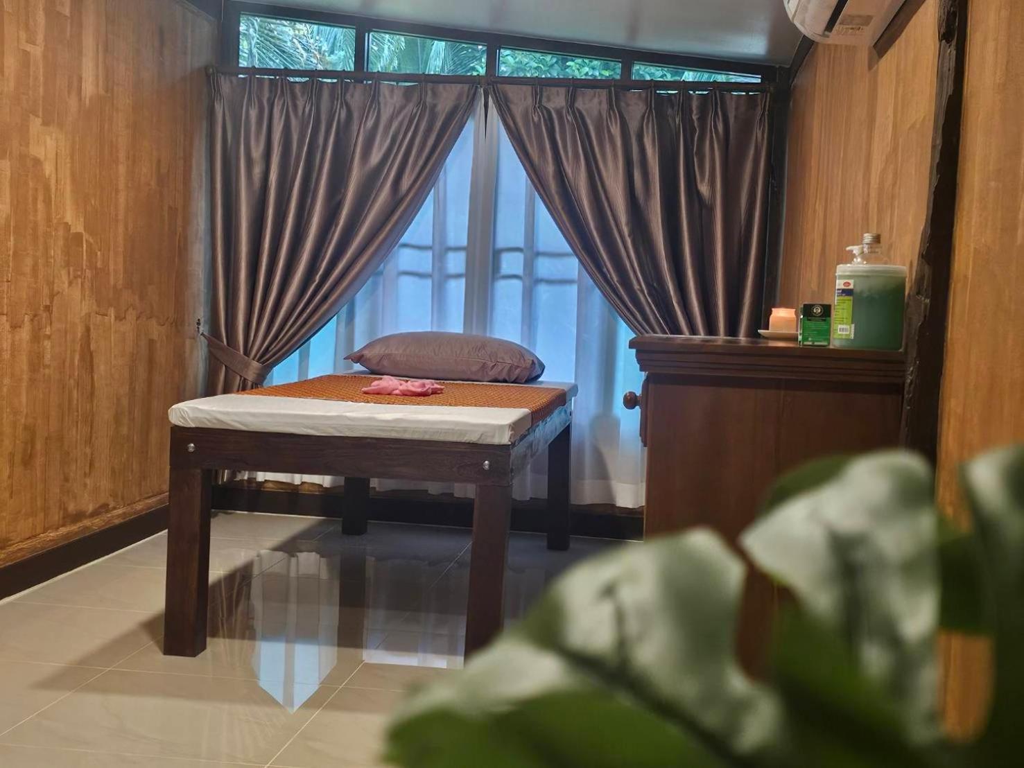Hotel Bang Po Hut Ban Bang Po Zewnętrze zdjęcie